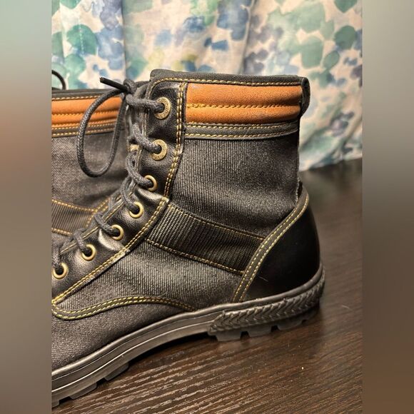 Levi Denim Comfort Boots Men’s 13 - Picture 4 of 12